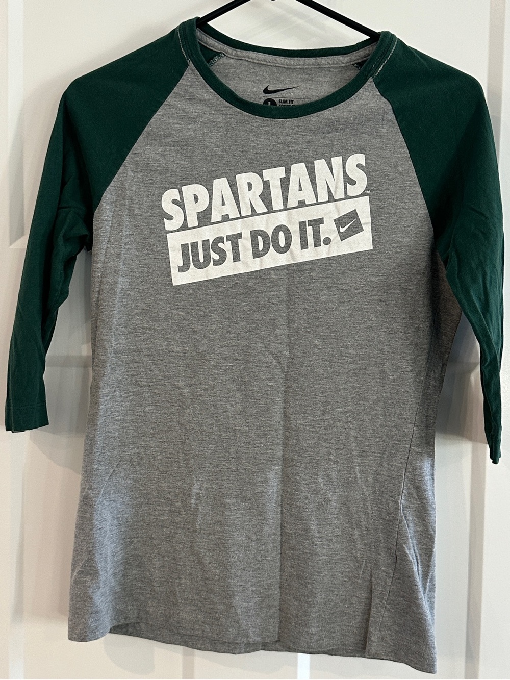Nike Michigan State University Spartans MSU Slim Fit Baseball Tee Womens Large